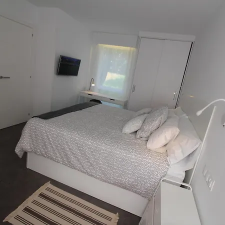 Apartamento 2 Con Piscina Y Jardín Somo