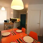 2 Con Piscina Y Jardin - Montesomo * سومو