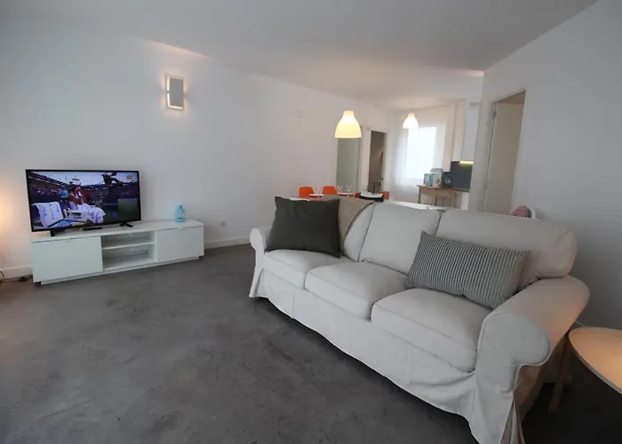 2 Con Piscina Y Jardin - Montesomo 소모