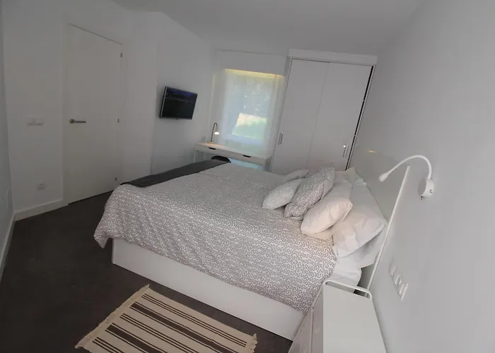 아파트 2 Con Piscina Y Jardin - Montesomo 소모